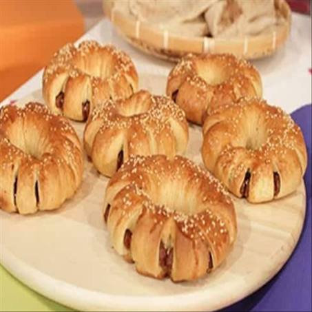 قرص بالعجوه والسمسم