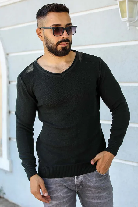 Men's Basic Black Sweater