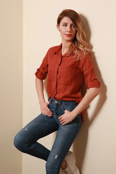 Women's Long Sleeves Fringe Hem Tile Red Shirt