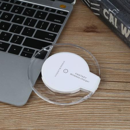 شاحن لاسلكي مع هدية بالنسبة للهواتف الغير الداعمة Fantazy Wirless Charger