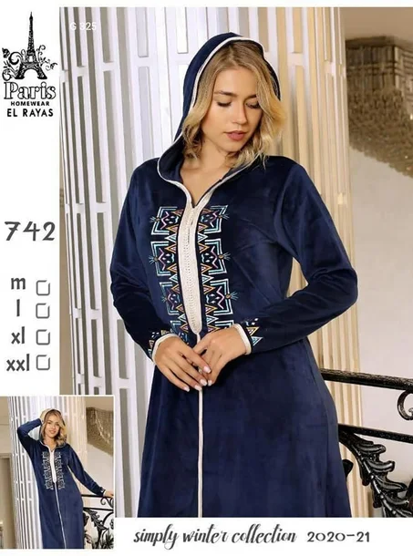 جلبية قطيفه تطريز مربعات علي الصدر