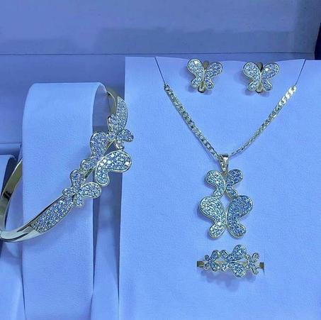 مجموعة عصرية جديدة راقية اخر ما كاين