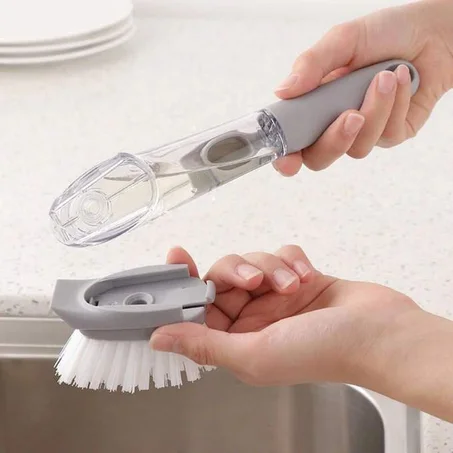 Brosse réservoir  savon intégré