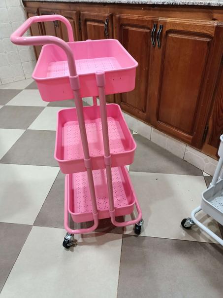 حاملة جميع لوازم المنزل  مع ثلاث رفوف متعددة الاستخدامات لترتيب وتنظيم الأغراض في البيت