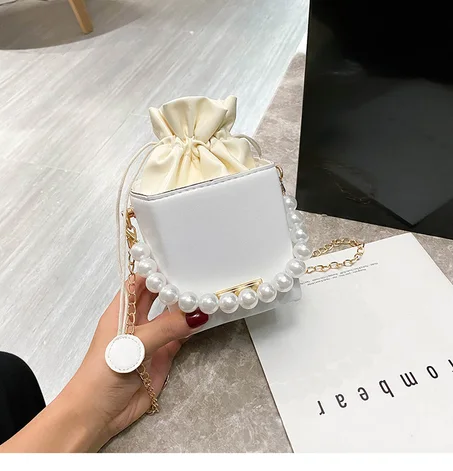 กระเป๋า ทรงเหลี่ยมหูหิ้วมุก แบบมีสายสะพาย Zm0024