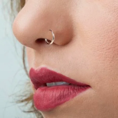 أقراط سهلة قابلة للسحب